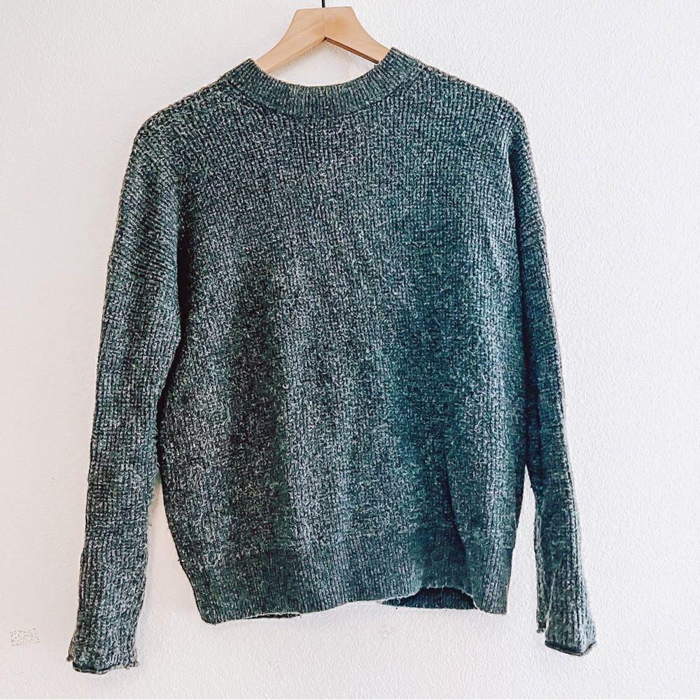 Point sur Women's Gray Pullover Sweater Size XXS
